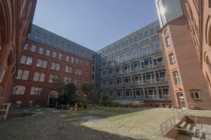 Inner courtyard before the renovation